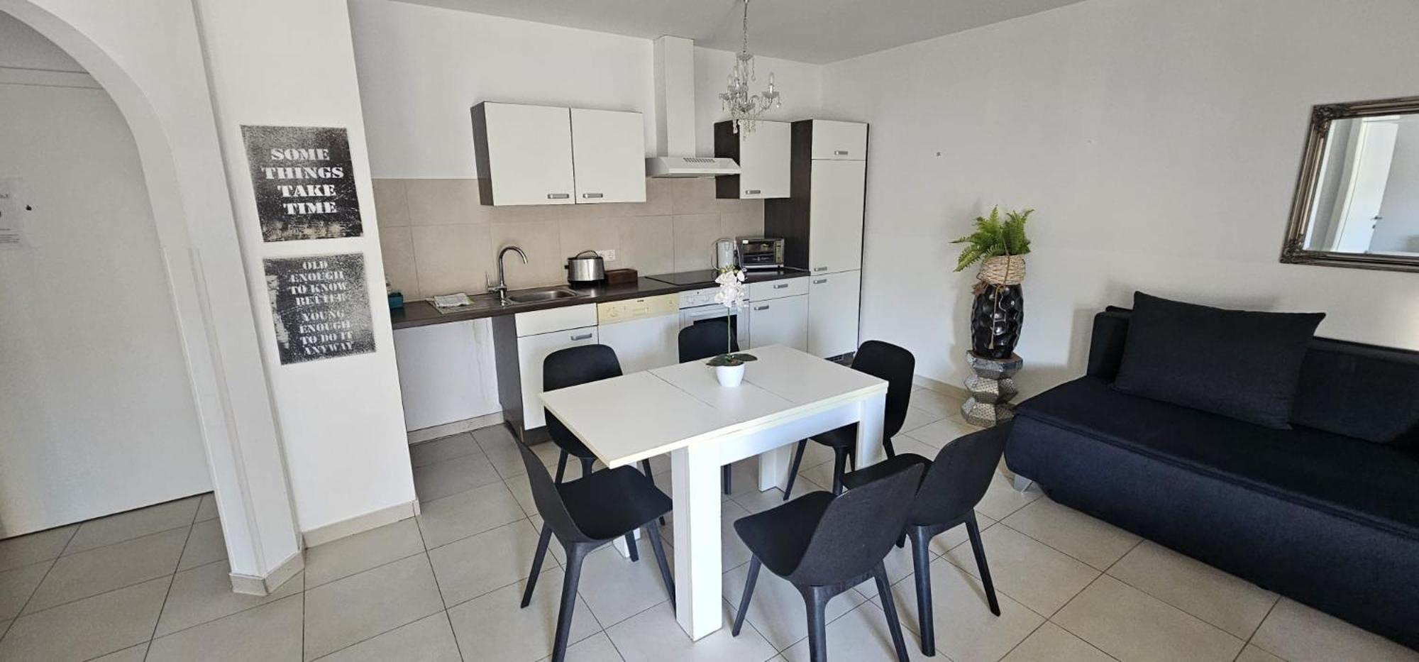 Vienna Airport Residences Aparthotel Himberg